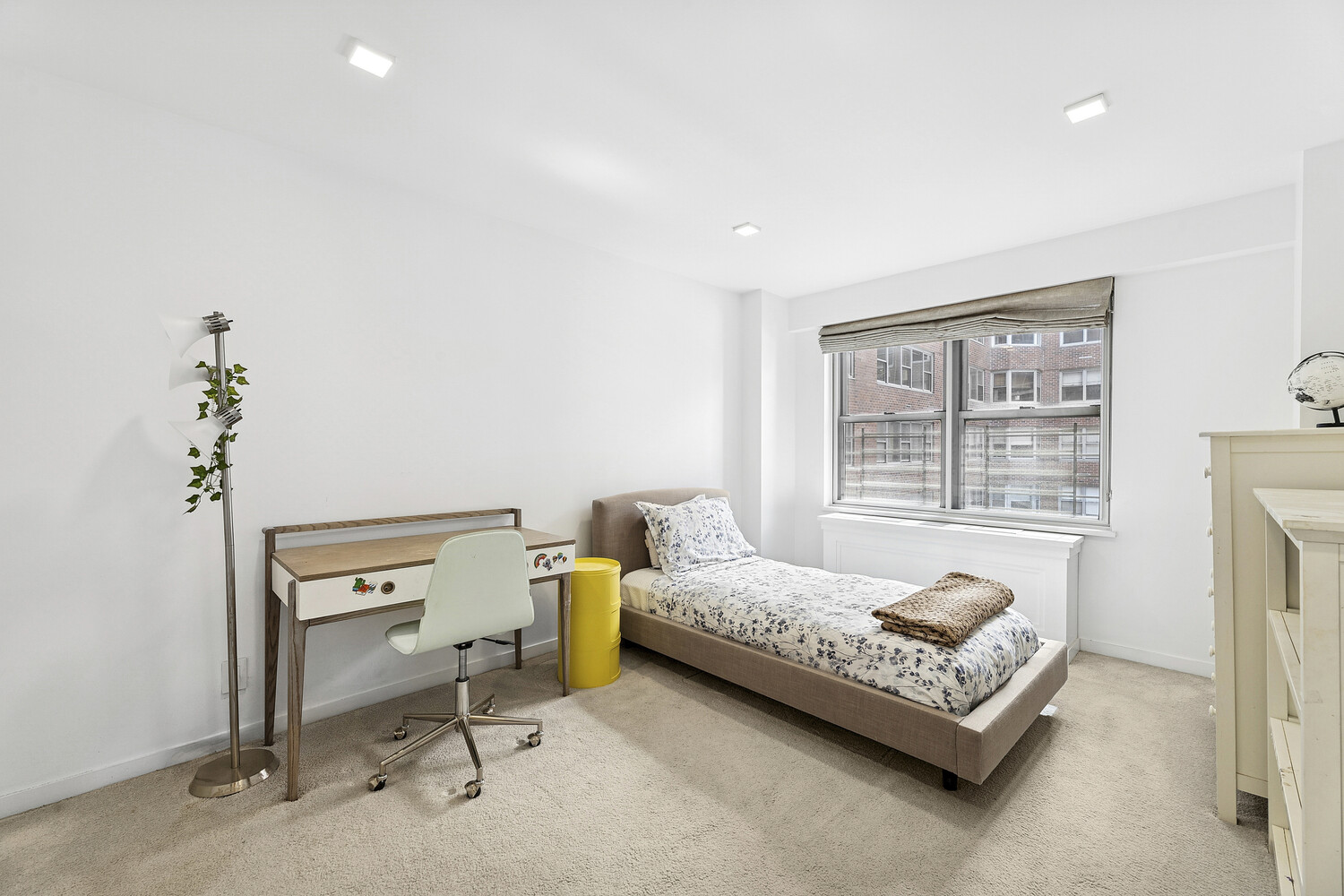 360 East 72nd Street B610 Upper East Side New York NY 10021