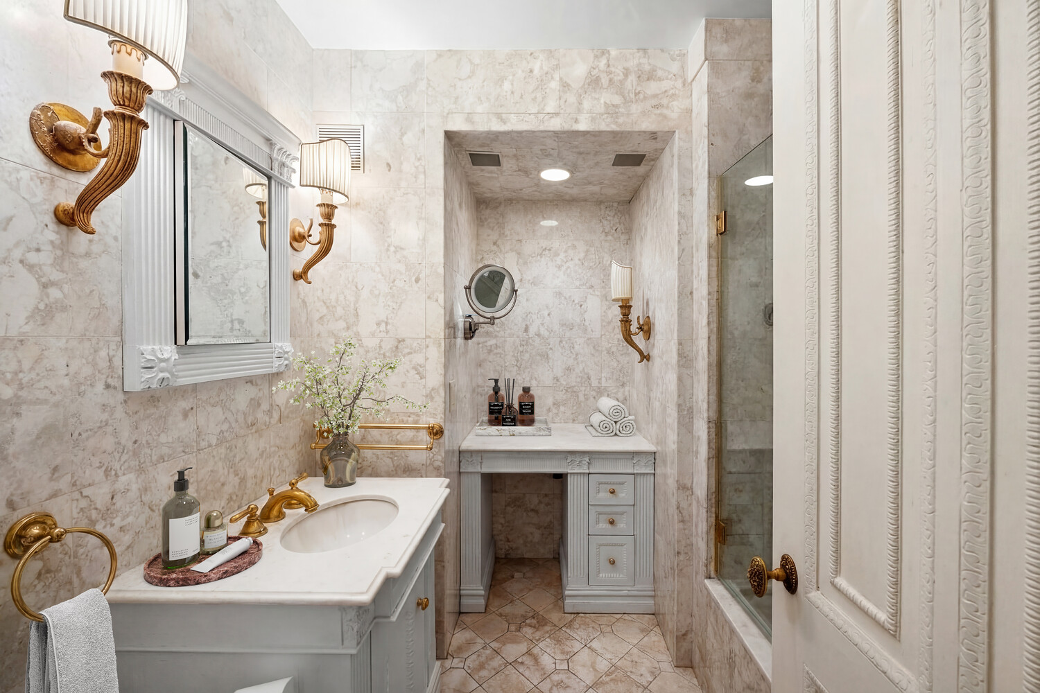 650 Park Avenue 4D Upper East Side New York NY 10065