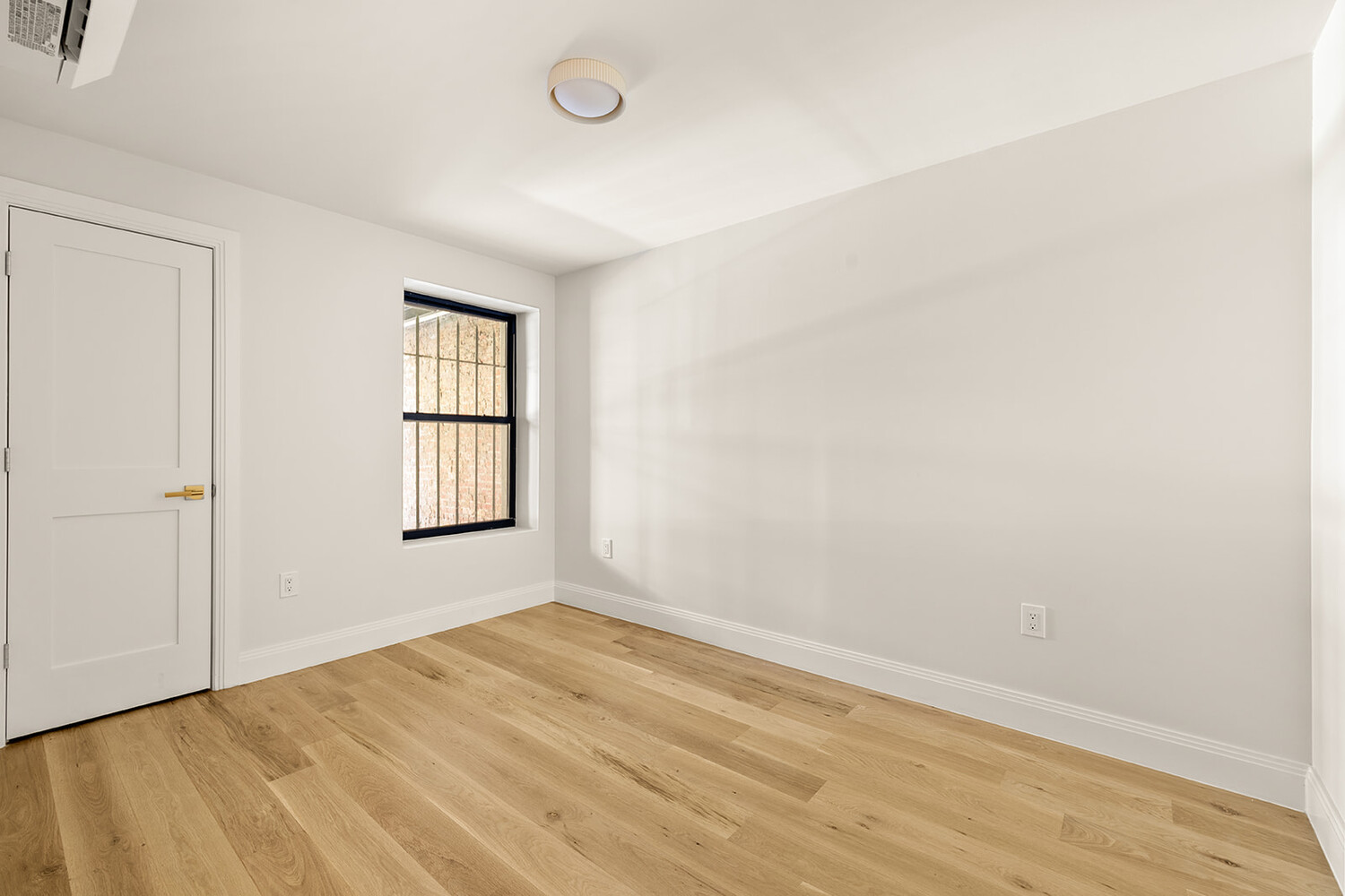 599 Van Buren Street GARDEN Bushwick Brooklyn NY 11221