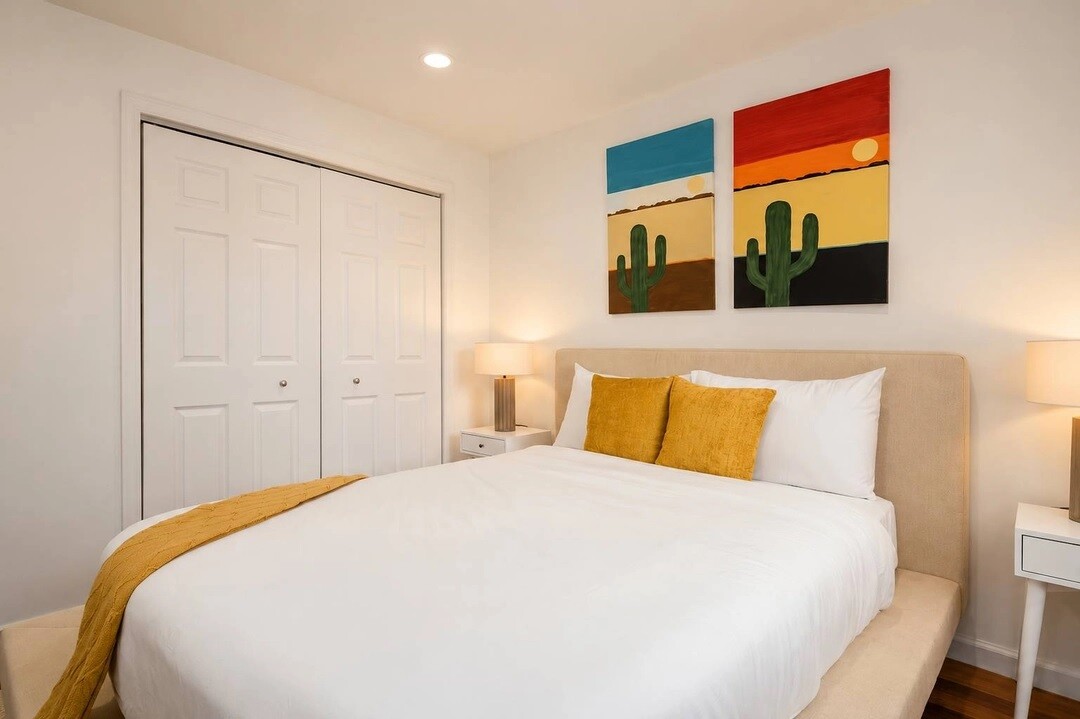 15 Saint Marks Place 6AB E. Greenwich Village New York NY 10003
