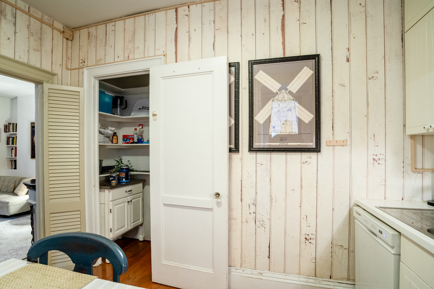 205 West 57th Street 2CB Midtown West New York NY 10019