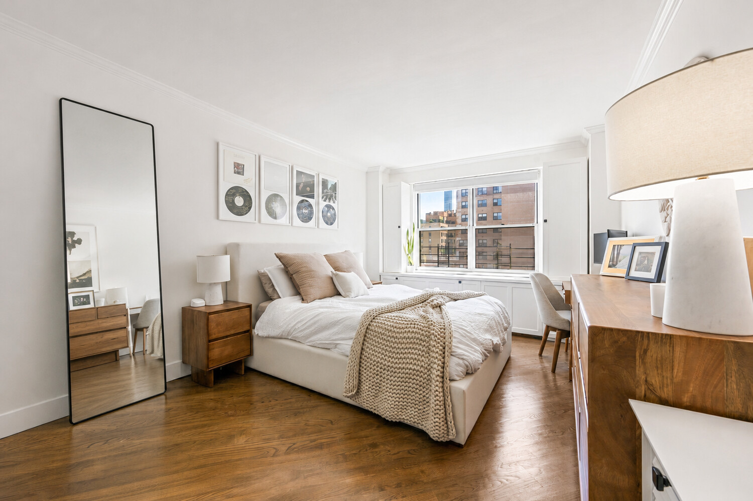 300 East 71st Street 15G Upper East Side New York NY 10021