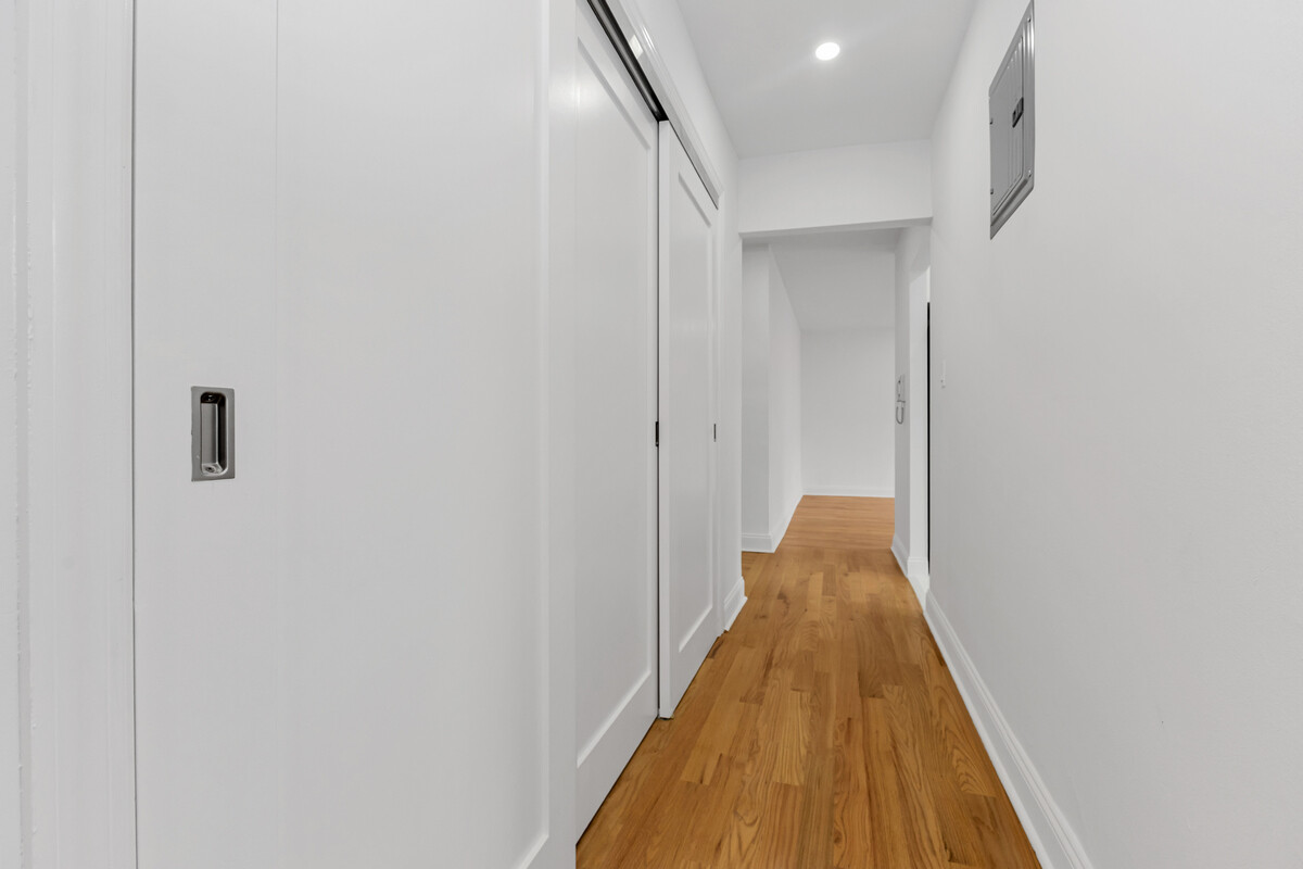 66-33 Yellowstone Blvd. 5D Forest Hills Queens NY 11375