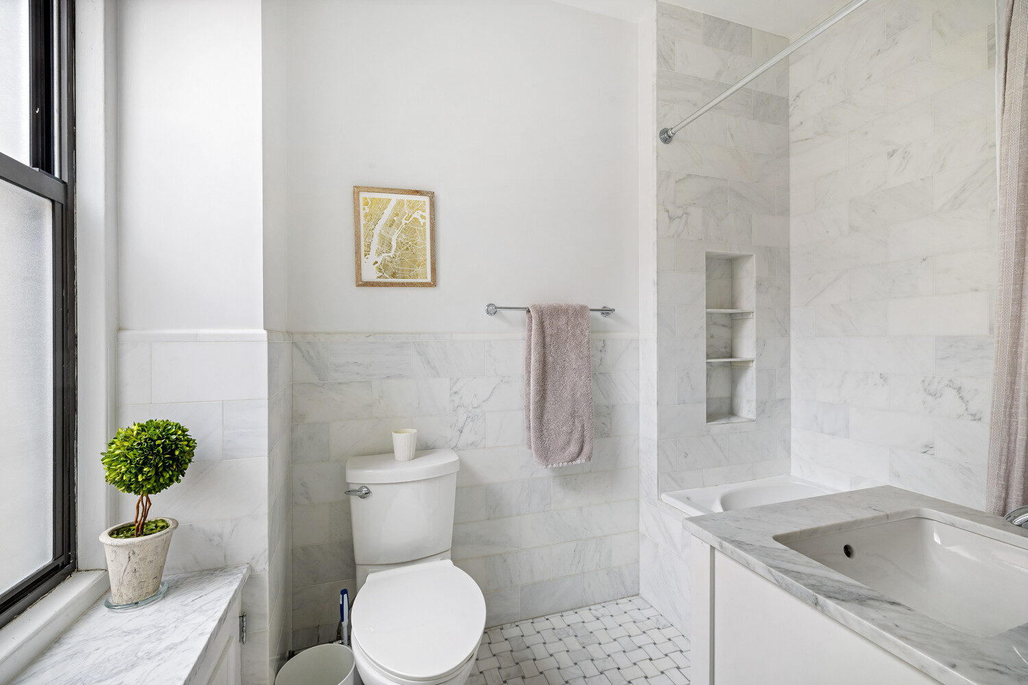 114 East 84th Street Upper East Side New York NY 10028