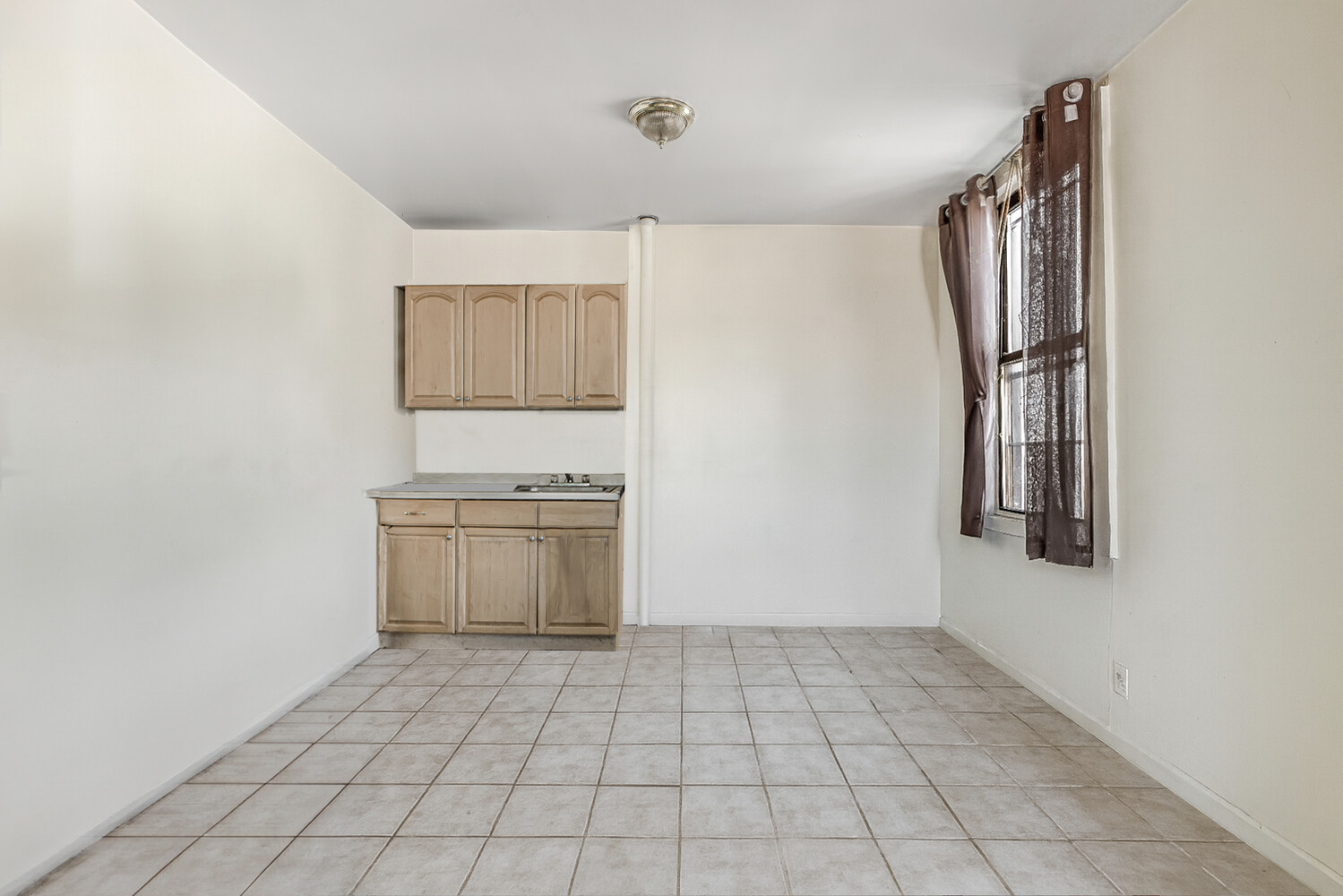 101 Graham Avenue East Williamsburg Brooklyn NY 11206