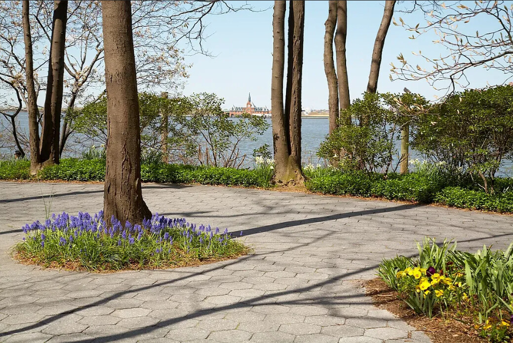 2 South End Avenue 3P Battery Park City New York NY 10280