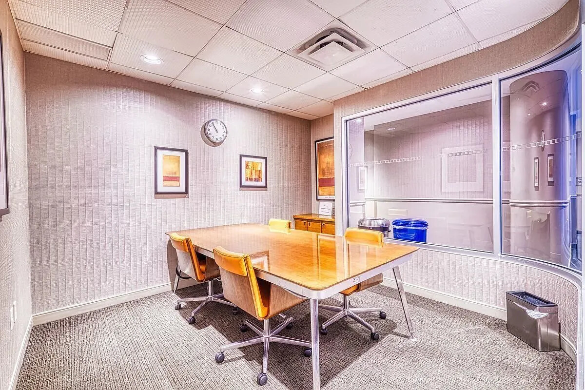 330 East 38th Street Murray Hill New York NY 10016