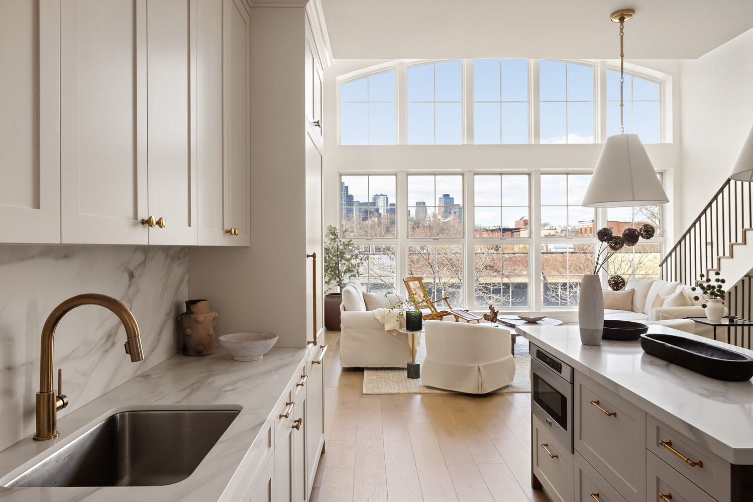 84 Oak Street 3B Greenpoint Brooklyn NY 11222