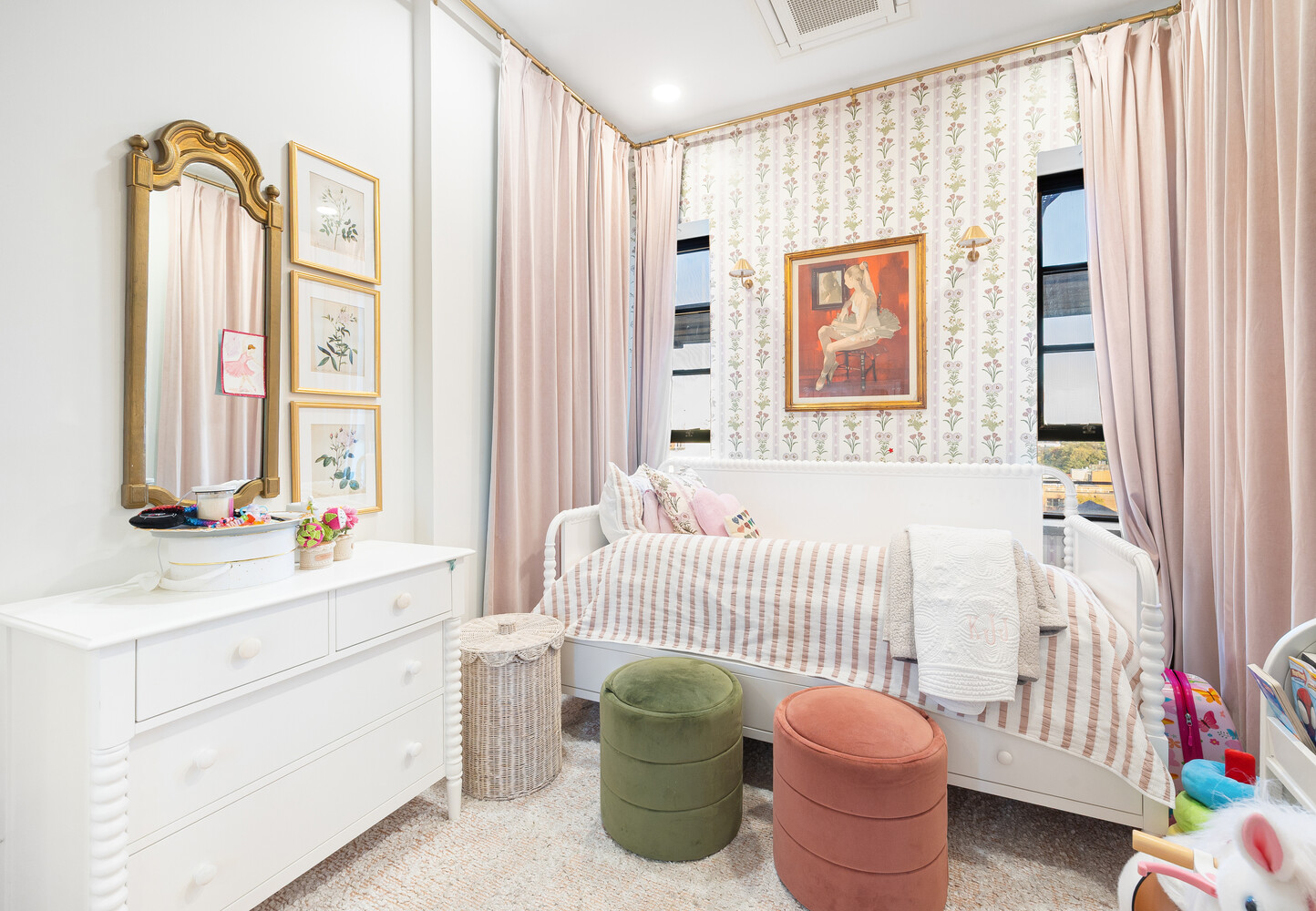 37 Bridge Street Vinegar Hill Brooklyn NY 11201