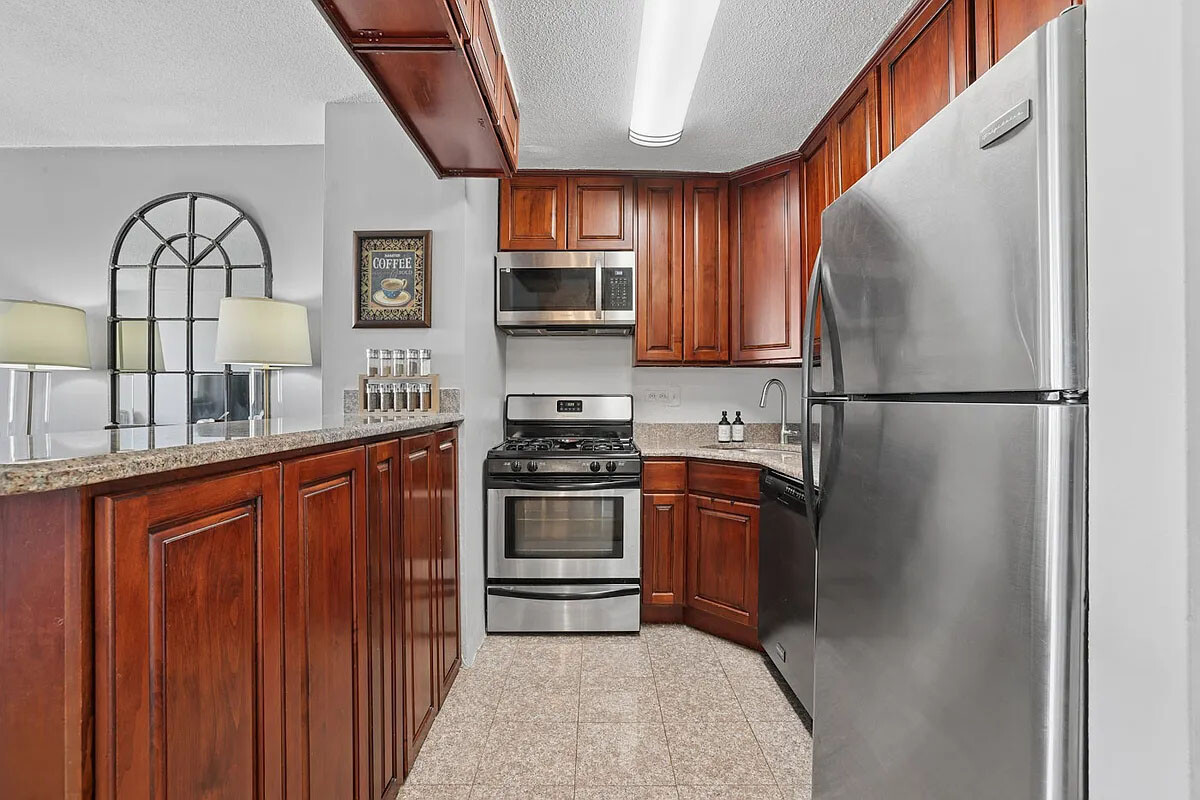 340 East 93rd Street 24K Upper East Side New York NY 10128