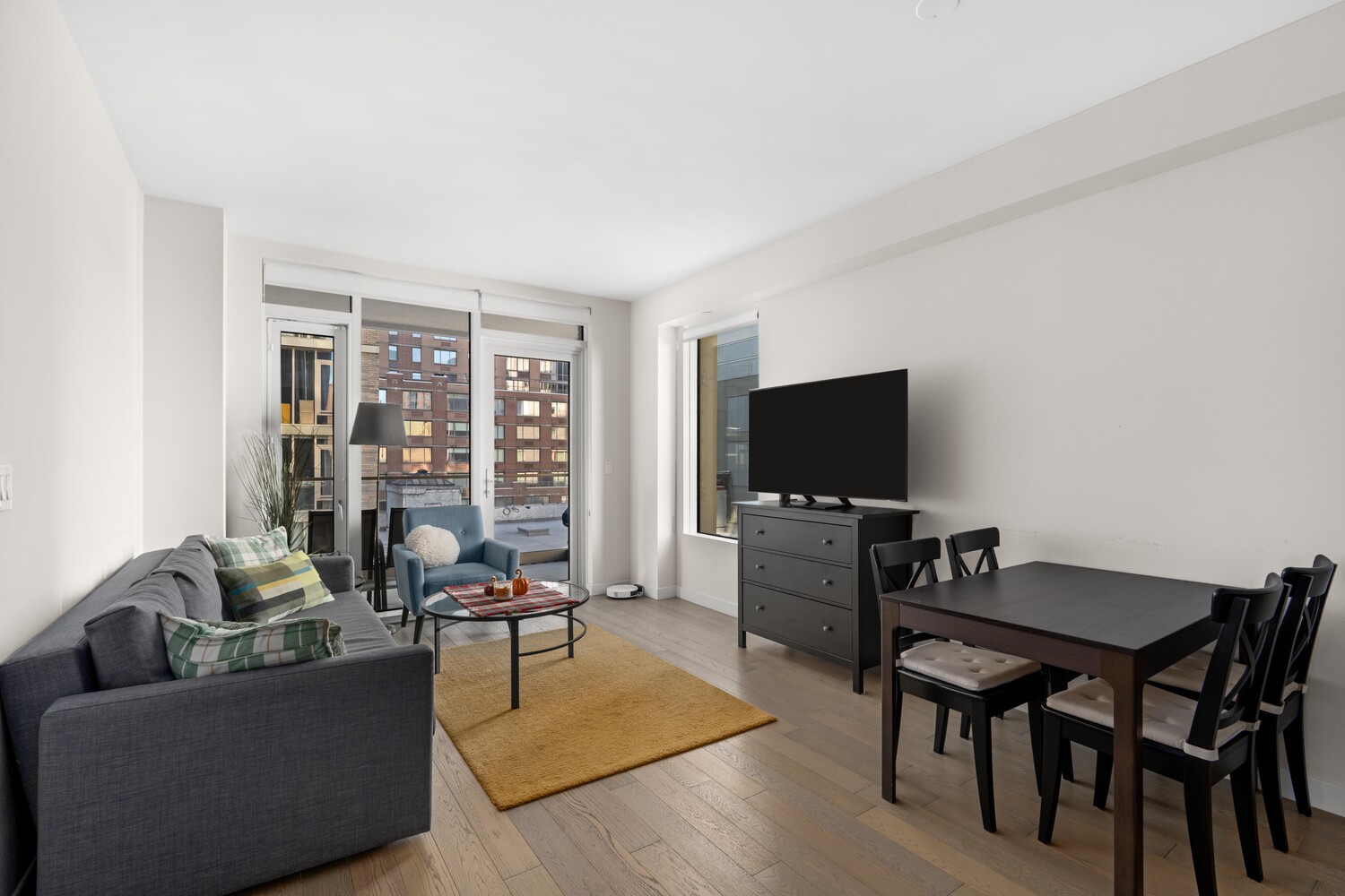 505 West 43rd Street 6D Clinton New York NY 10036