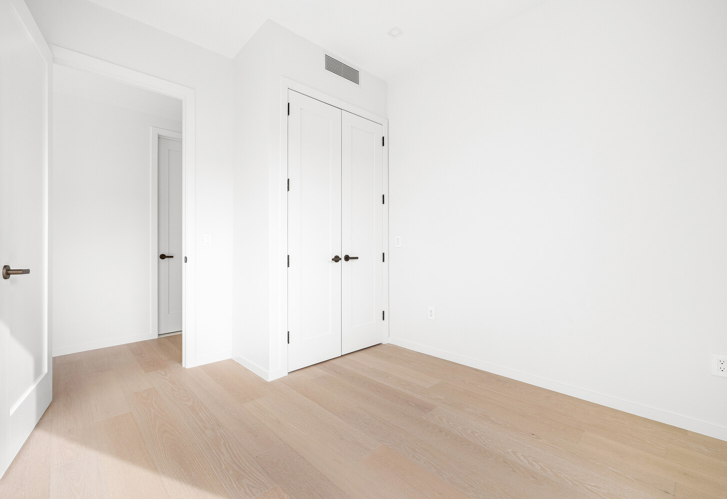 11-36 45th Road PH7B Long Island City Queens NY 11101