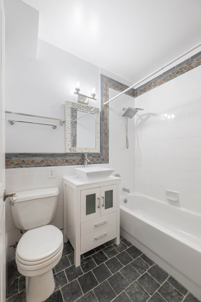 30-85 Vernon Blvd. Astoria Queens NY 11102