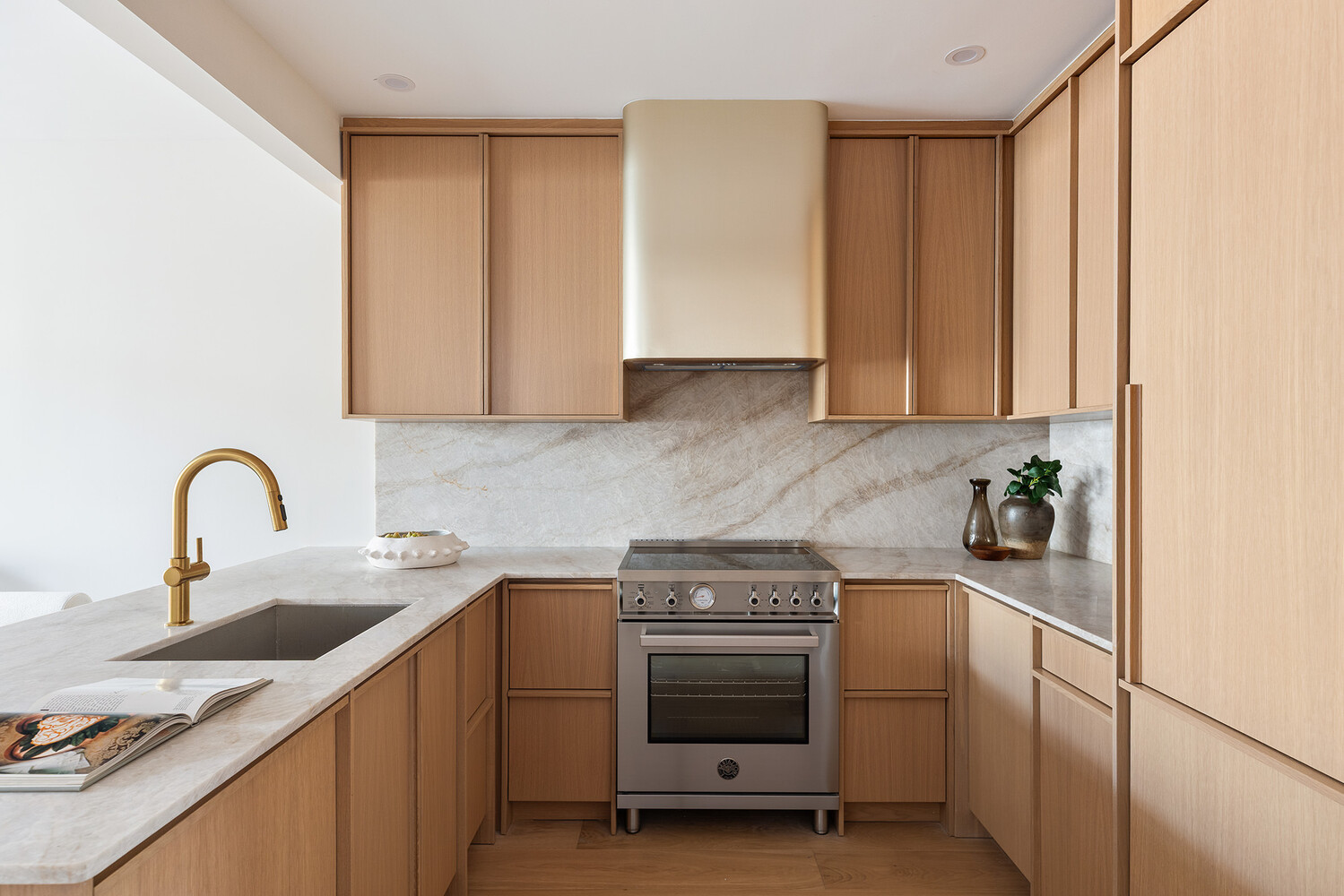 215 Calyer Street Greenpoint Brooklyn NY 11222
