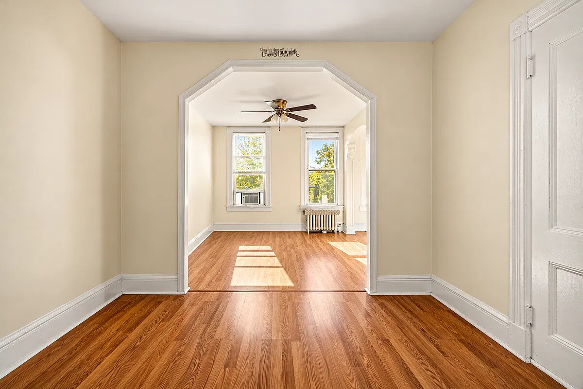 637 Vanderbilt Street Windsor Terrace Brooklyn NY 11218