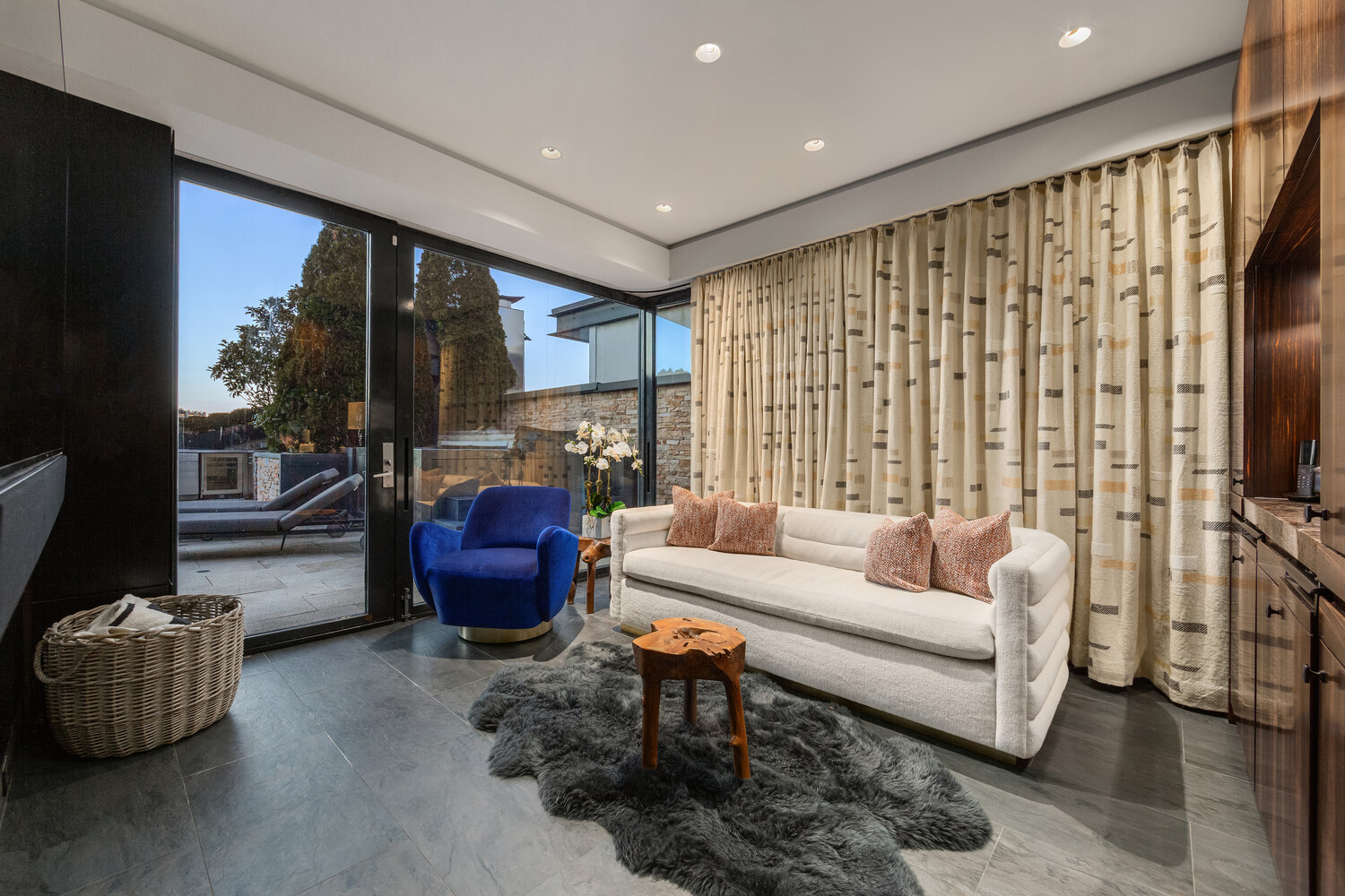 459 West Broadway PHS Soho New York NY 10012