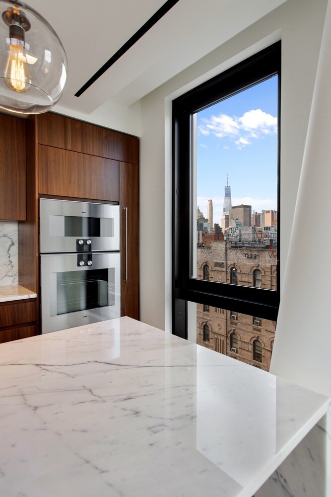 242 Broome Street Lower East Side New York NY 10002