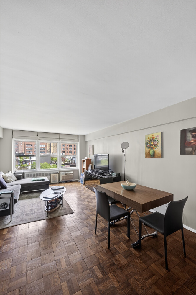 120 East 36th Street Murray Hill New York NY 10016