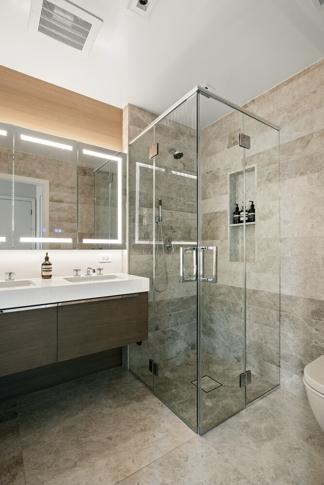 441 West 37th Street 3 Clinton New York NY 10018
