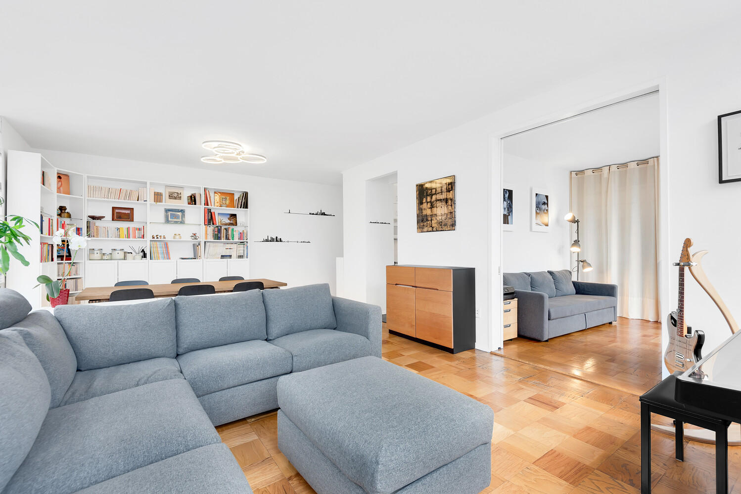 303 East 43rd Street 25B Turtle Bay New York NY 10017