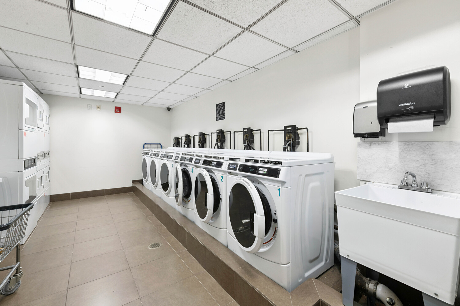 100 West 39th Street 40E Midtown West New York NY 10018