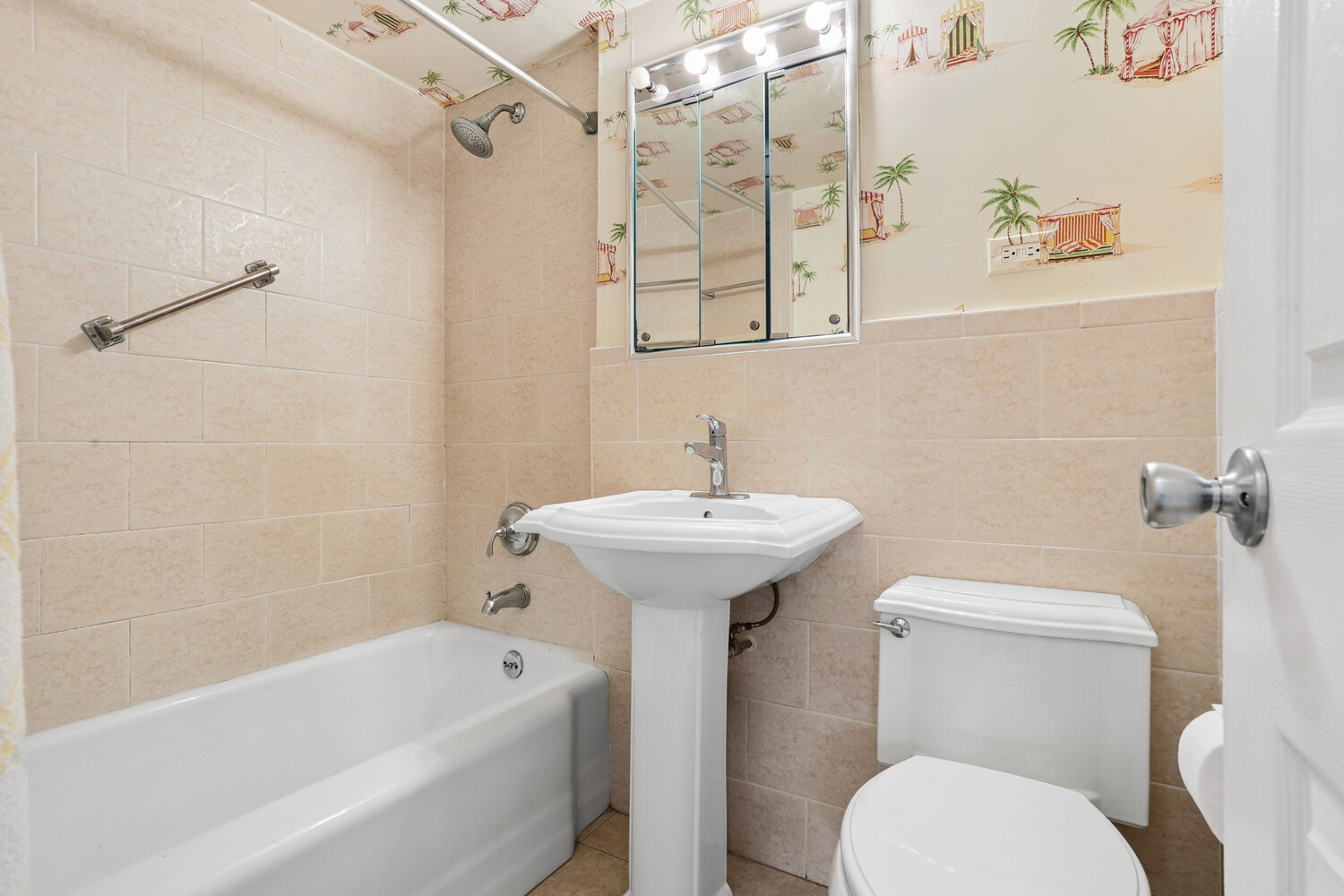 40 Clinton Street 4E Brooklyn Heights Brooklyn NY 11201