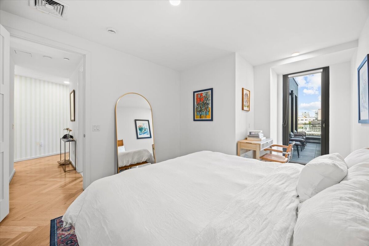805 Washington Avenue 4B Crown Heights Brooklyn NY 11238