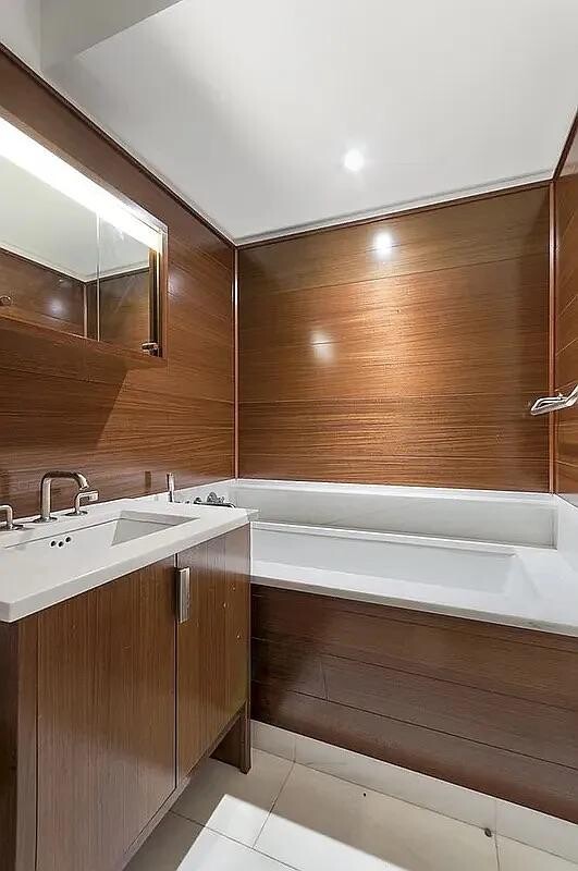 60 Riverside Blvd. 1707 Lincoln Square New York NY 10069