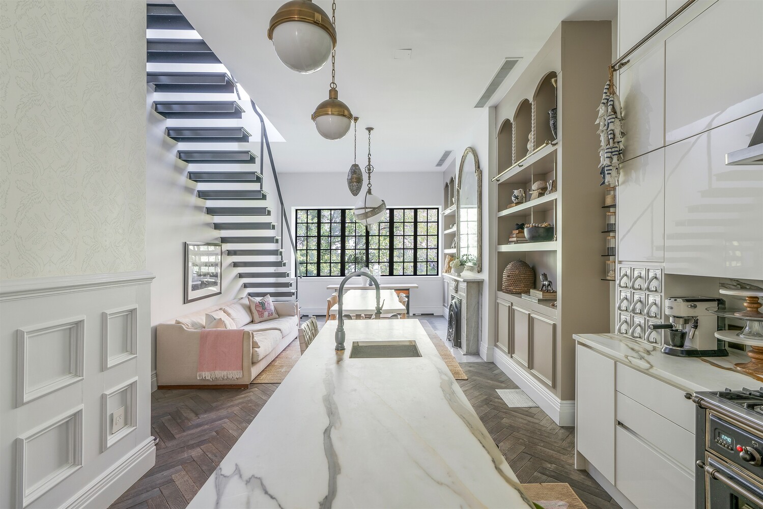 457 West 22nd Street EF Chelsea New York NY 10011