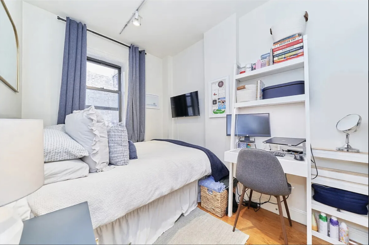 55 Barrow Street 3 W. Greenwich Village New York NY 10014