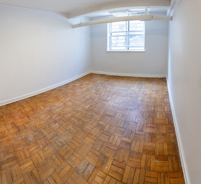 143 Bennett Avenue GA Hudson Heights New York NY 10040