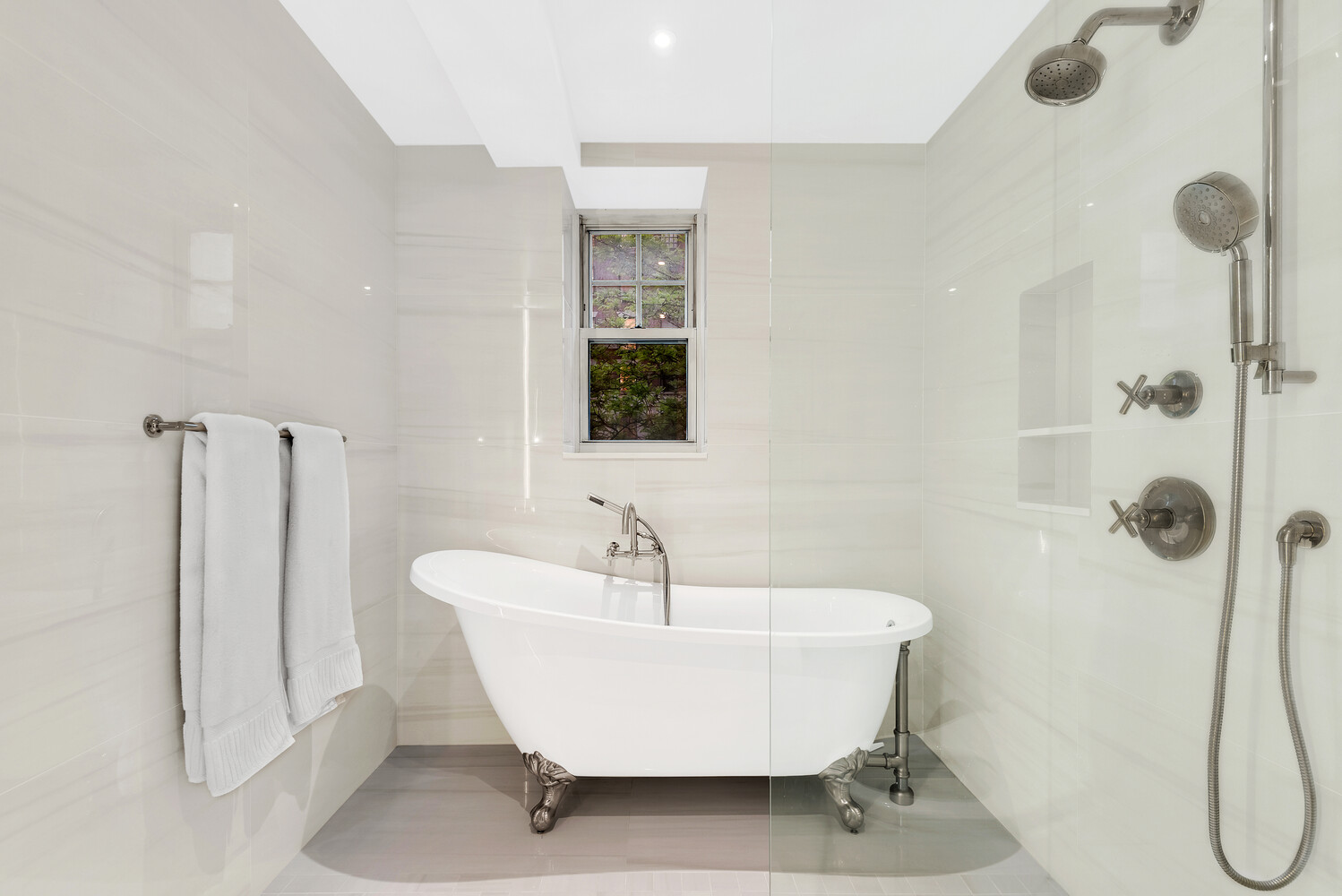 785 Park Avenue 4D Upper East Side New York NY 10021