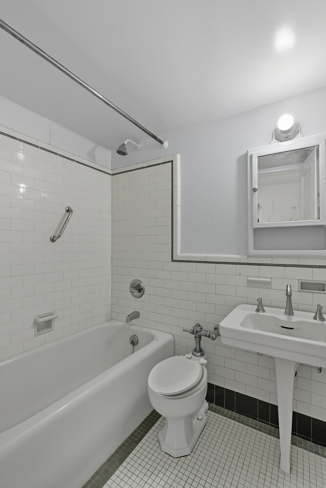304 West 75th Street Upper West Side New York NY 10023