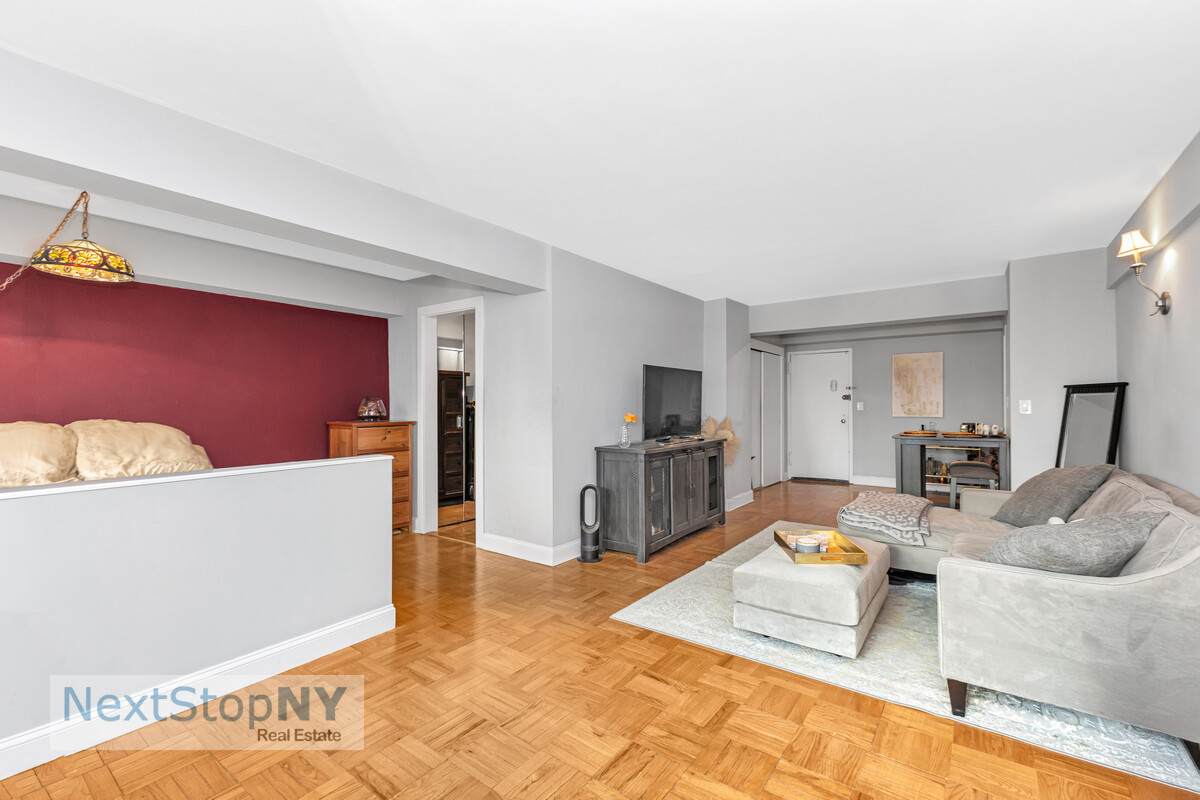 345 East 56th Street Sutton Place New York NY 10022