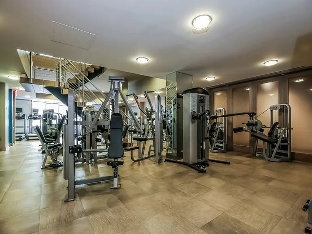 225 Rector Place 3R Battery Park City New York NY 10280