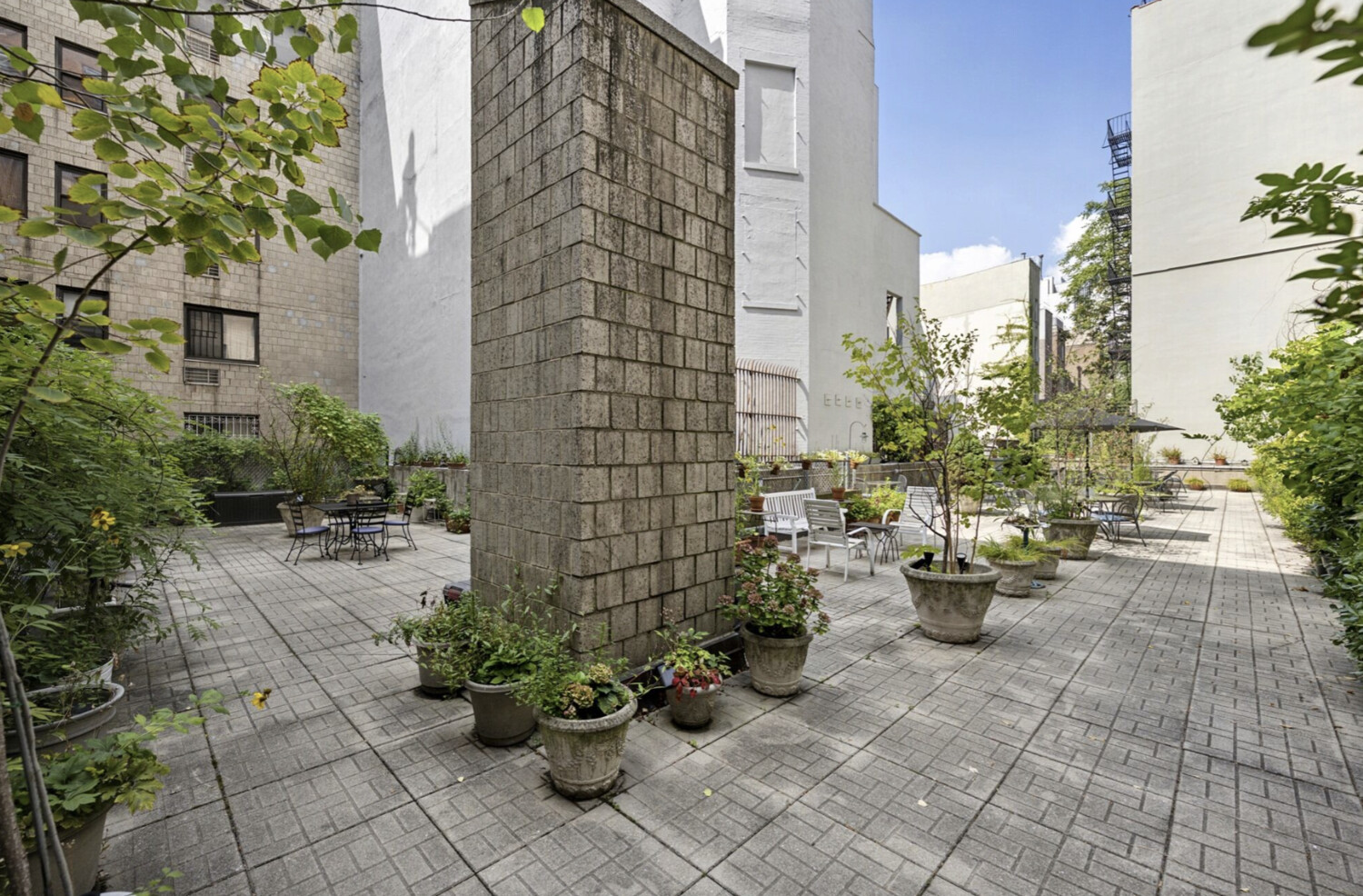 85 Eighth Avenue 5L Chelsea New York NY 10011