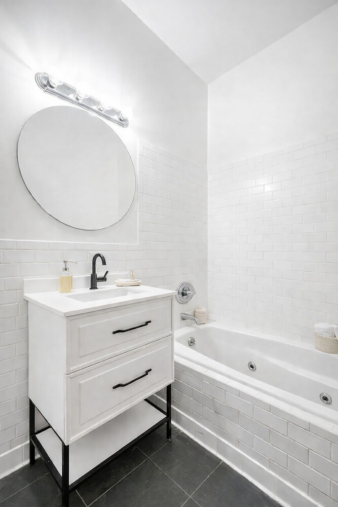 689 Myrtle Avenue 4F Bedford Stuyvesant Brooklyn NY 11205