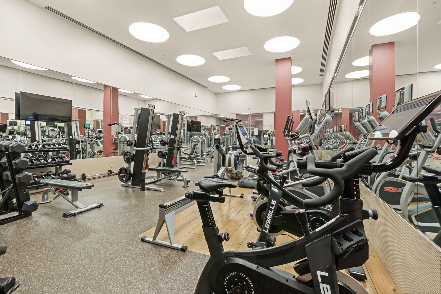 25 Broad Street 15K Financial District New York NY 10004