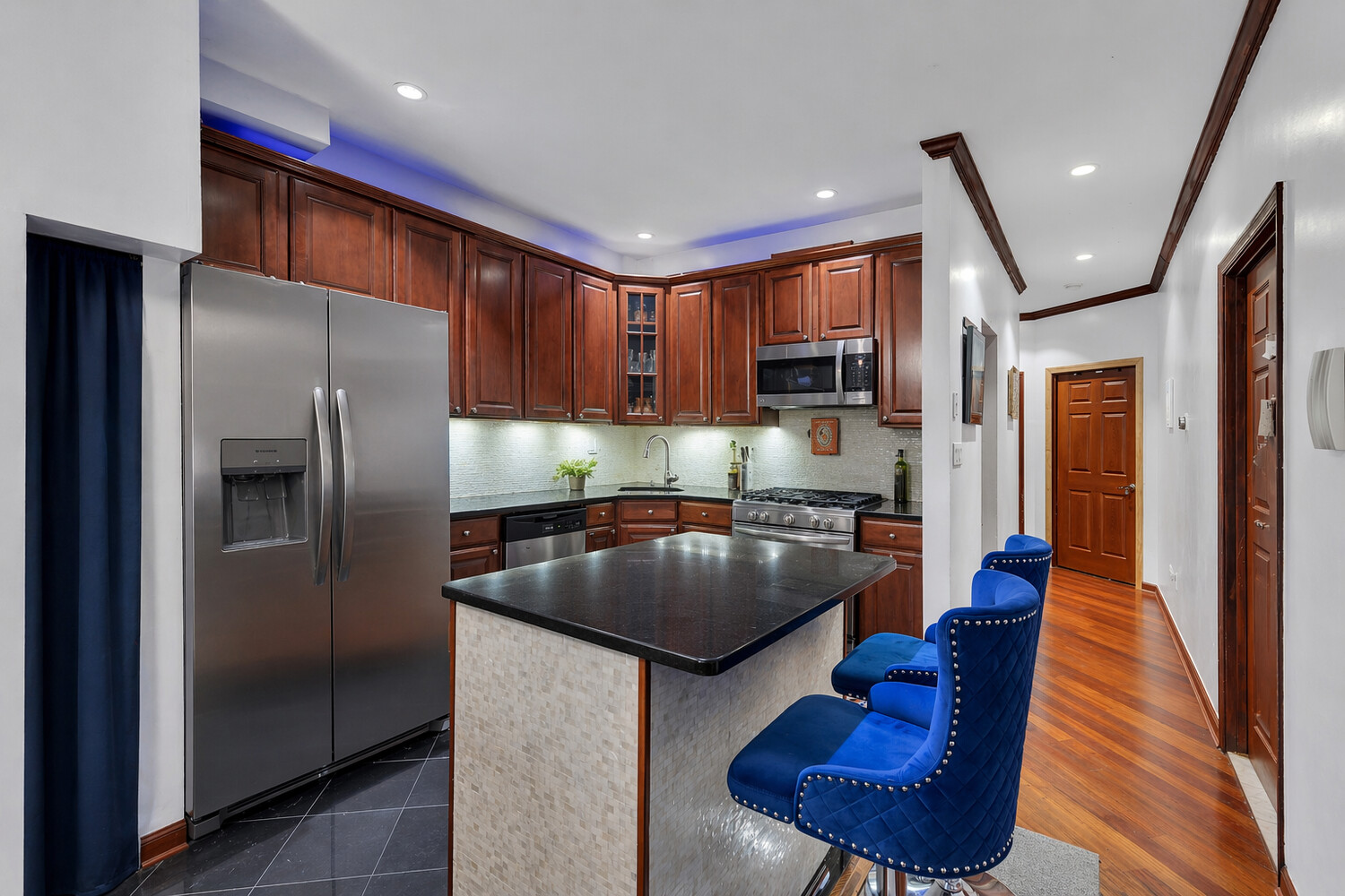 370 90th Street 1D Fort Hamilton Brooklyn NY 11209