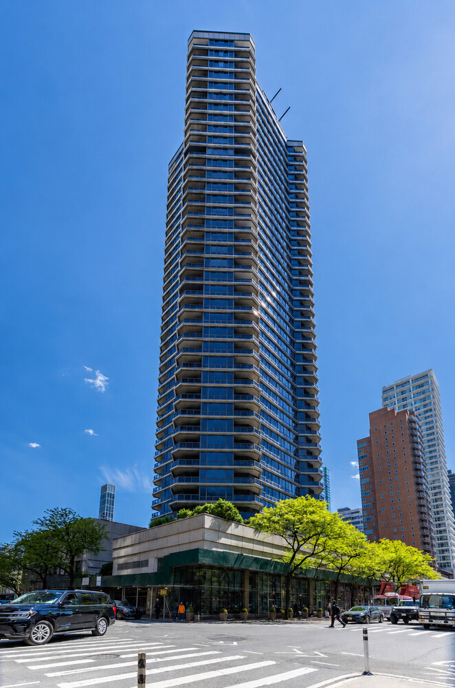 200 East 61st Street Upper East Side New York NY 10065