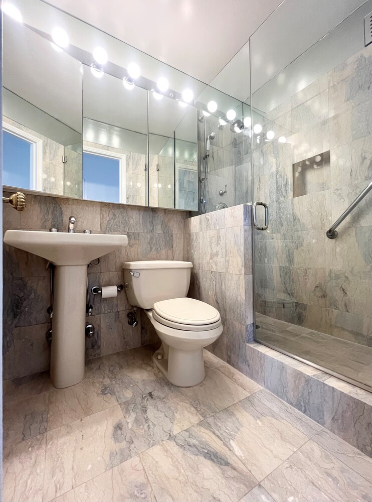 200 East 90th Street 27GH Upper East Side New York NY 10128