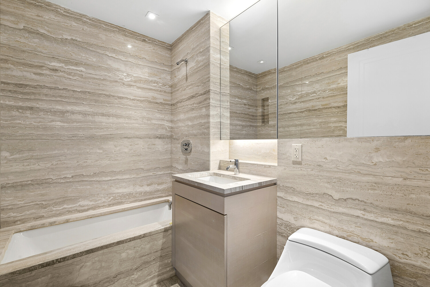 170 East End Avenue 16A Upper East Side New York NY 10128