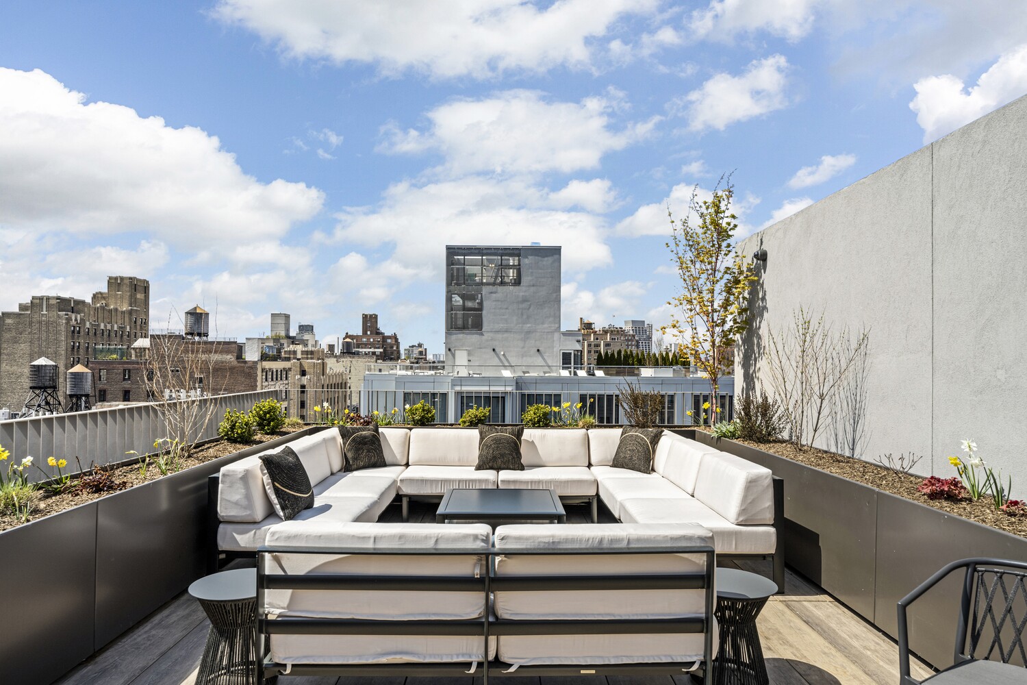 540 Sixth Avenue Flatiron District New York NY 10011