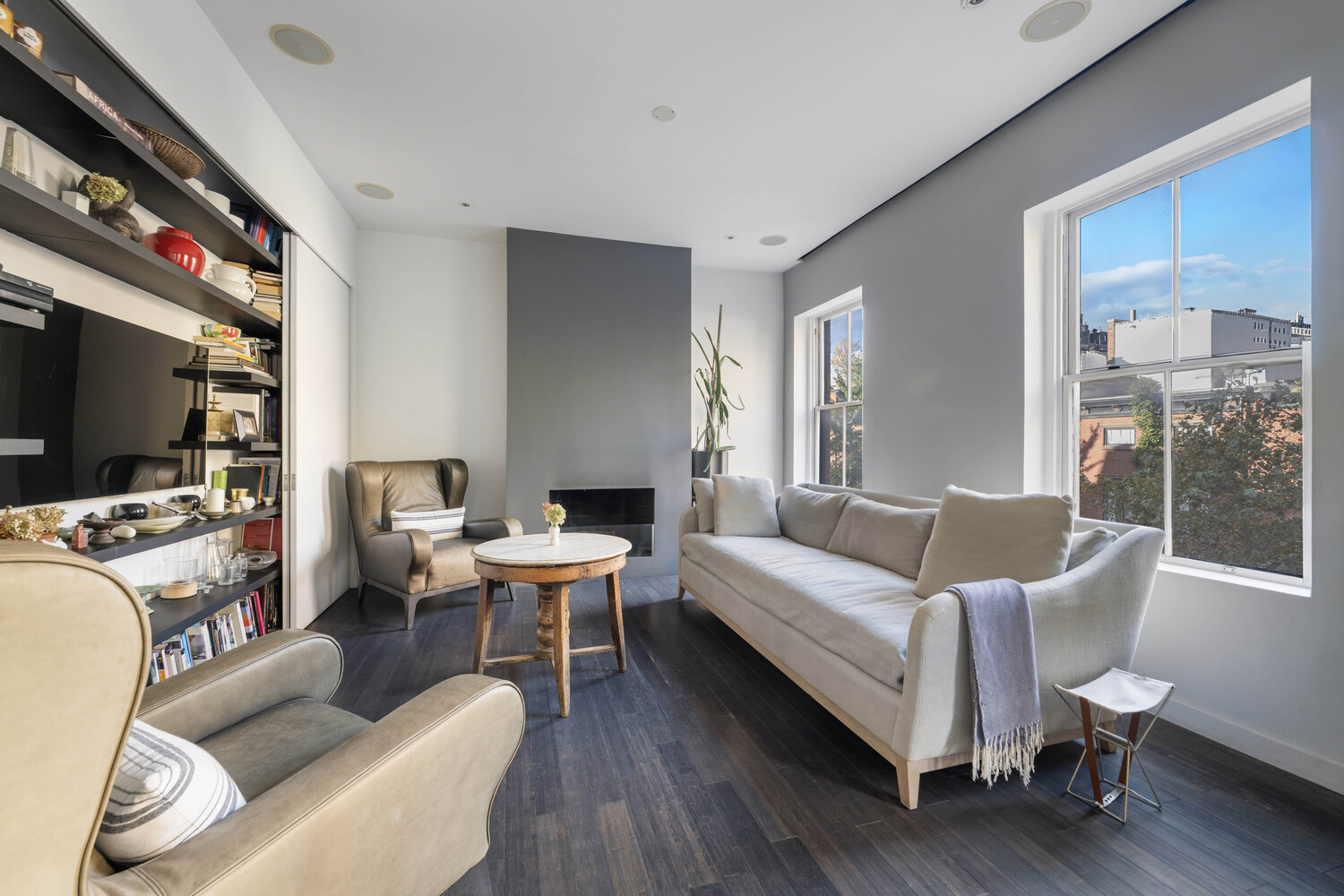 12 West 10th Street Greenwich Village New York NY 10011