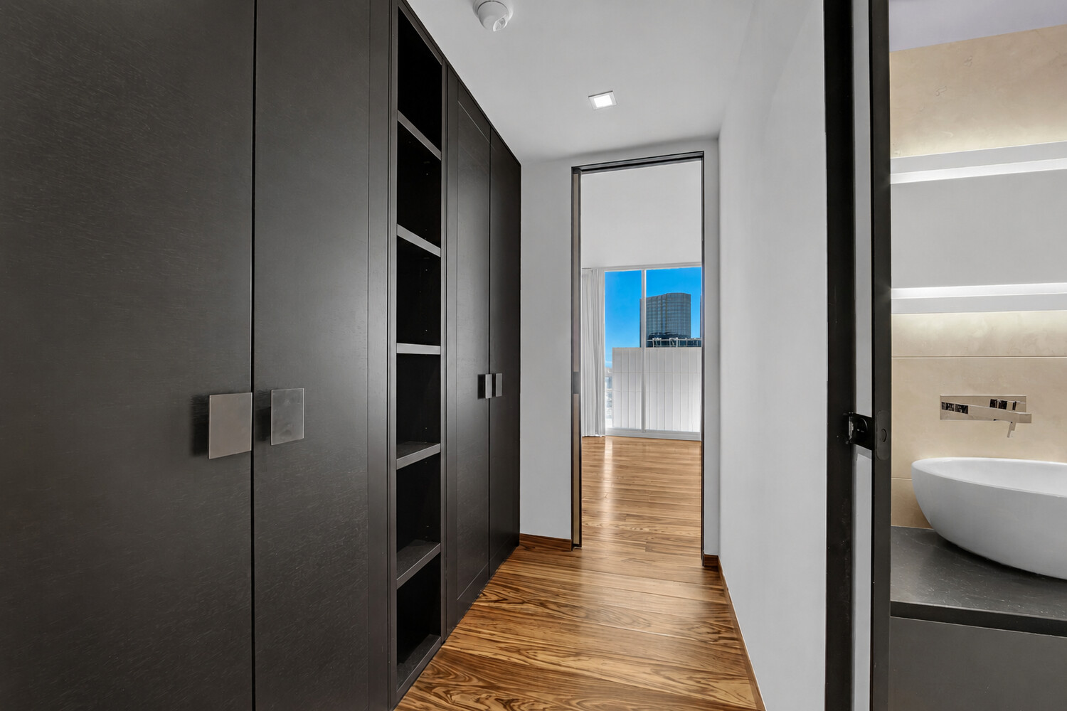 641 Fifth Avenue 38B Midtown East New York NY 10022
