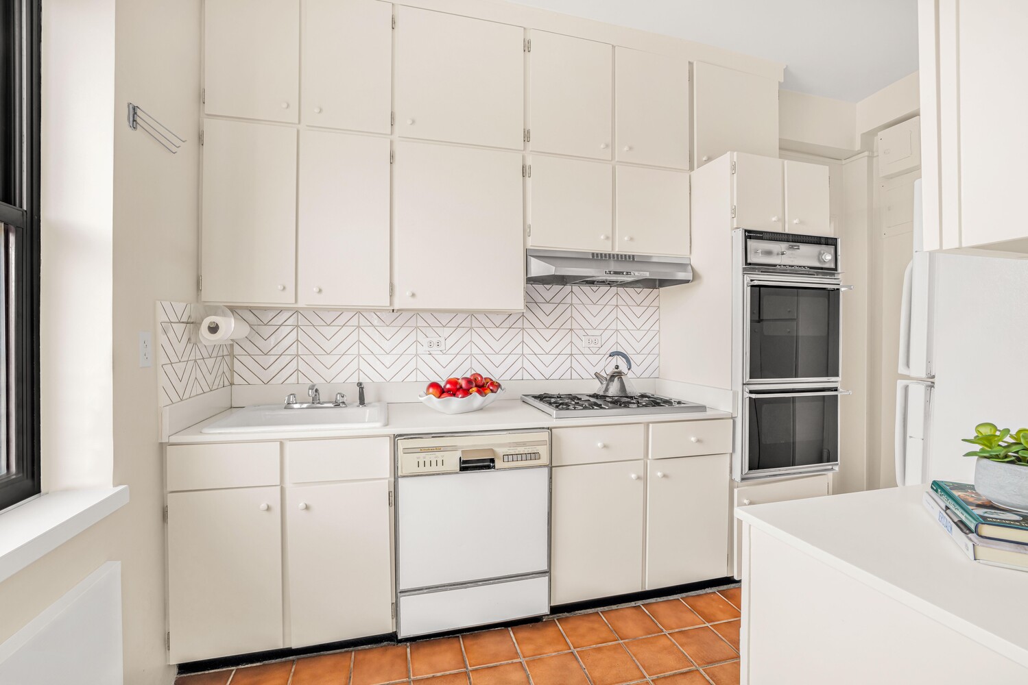 910 Fifth Avenue 15A Upper East Side New York NY 10021