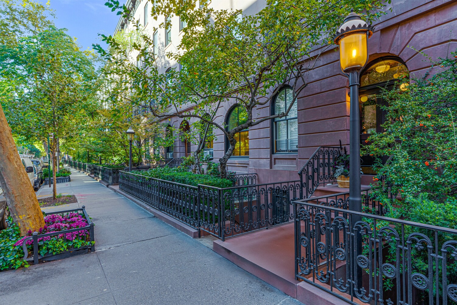 457 West 22nd Street EF Chelsea New York NY 10011