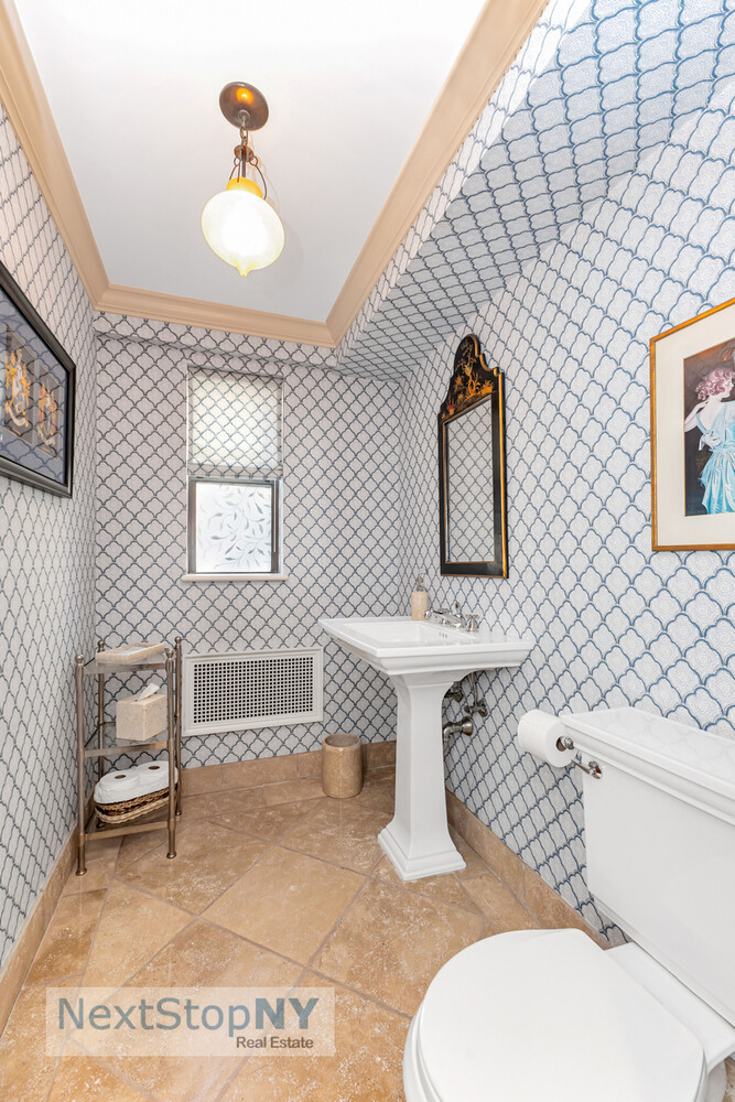 333 East 55th Street 12DE Sutton Place New York NY 10022
