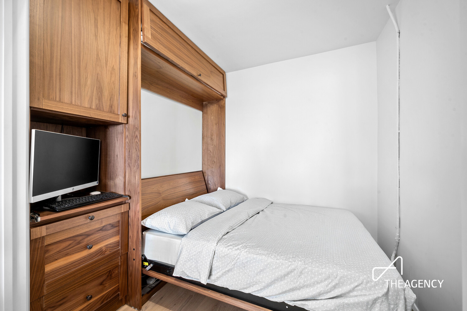 185 West End Avenue 19C Lincoln Square New York NY 10023