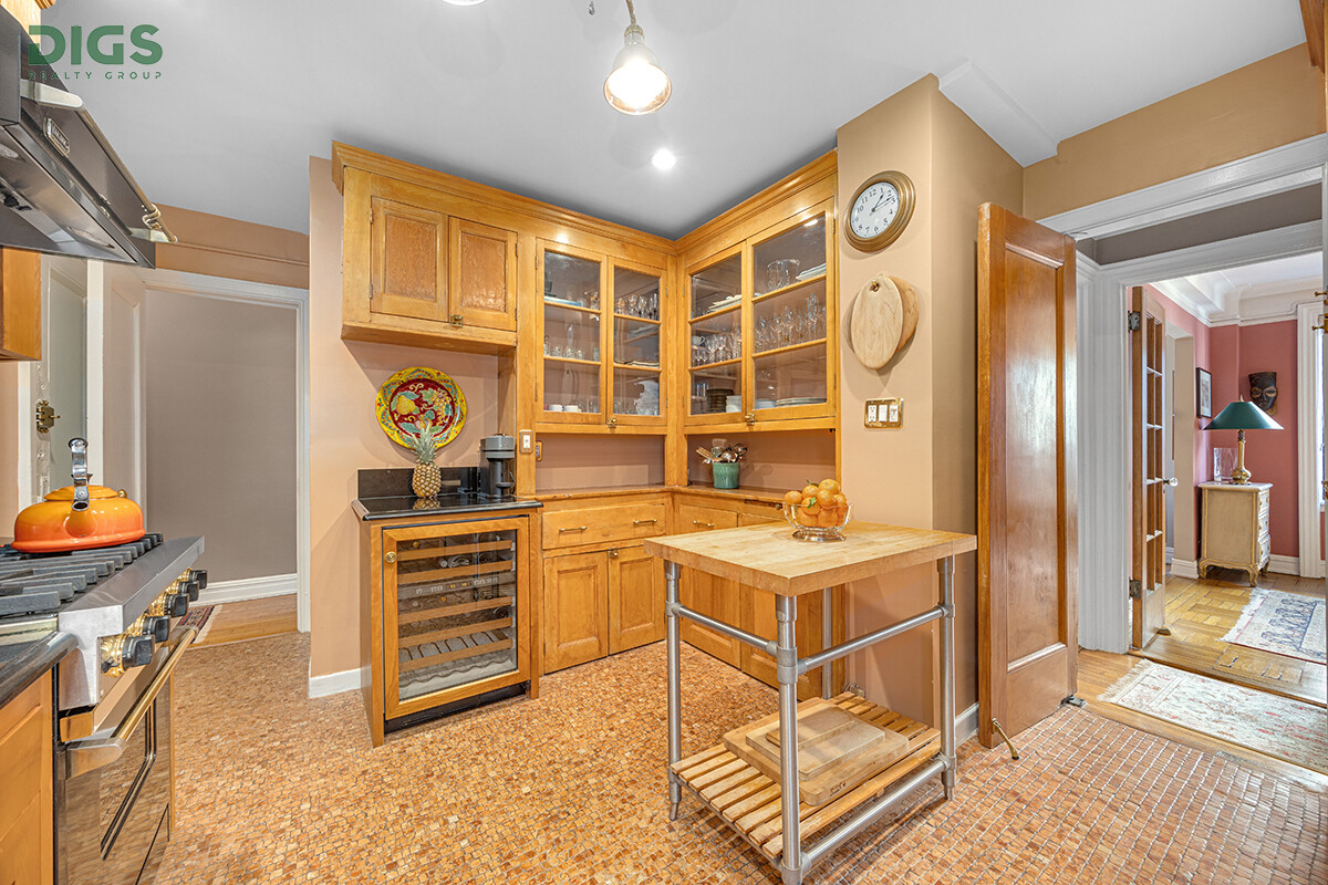 41 West 82nd Street Upper West Side New York NY 10024